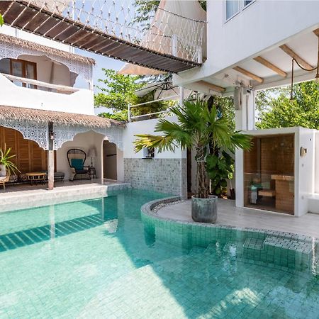 Lory'S Home Bangkok Eksteriør billede